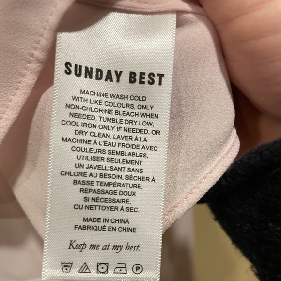 ARITZIA Sunday Best Cropped Tie-Front Blouse | S | - Picture 8 of 9